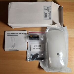 DMP 1122 Wireless PIR Motion Sensor Detector White w Battery Hardware Instructio